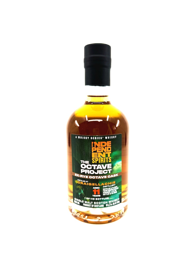 Blackadder Raw Cask The Old Man of Hoy Orcadian 16YR Single Malt